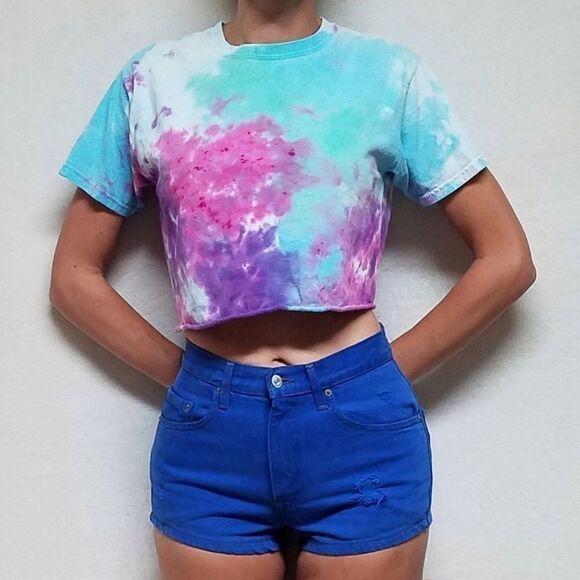 Vintage Y2K Levi's Relaxed Blue Distressed High Waisted Micro Mini. Shorts - Picture 2 of 14